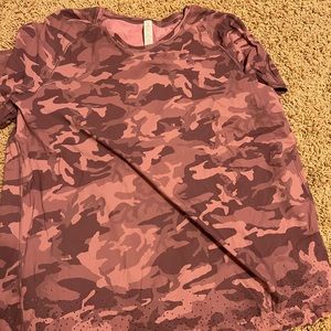 lululemon workout top • size 10